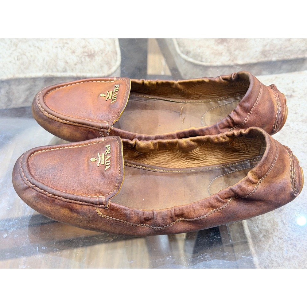 Prada Brown Leather Elastic Driving Loafers Gold Logo Flats 1DD030 Size 40 - Picture 3 of 8